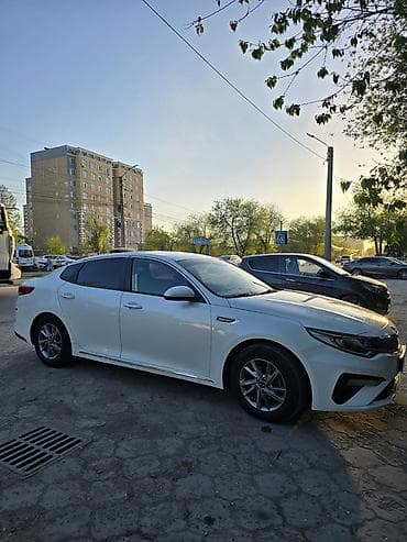 Продажа авто: Kia K5: 2019 г., 2 л, Автомат, Газ, Седан — 5