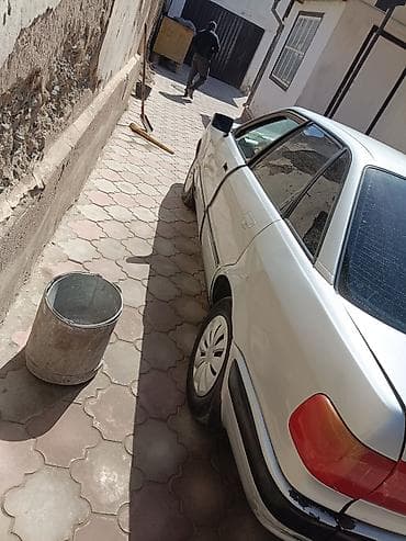 один владелиц: Audi 100: 1992 г., 1.8 л, Ручные, Бензин, Седан — 5