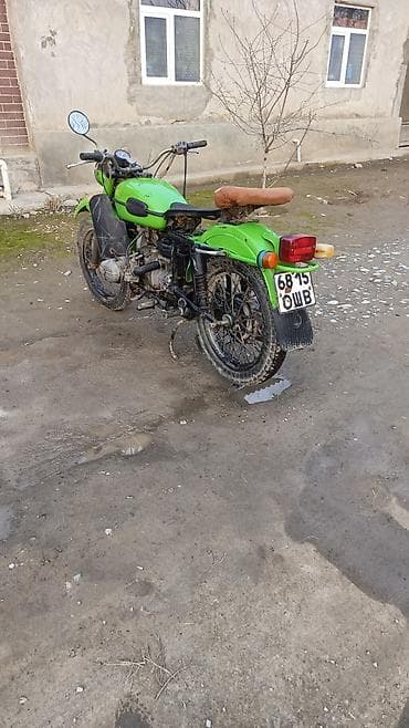 Транспорт: Мотоцикл советской классики с оппозитным двигателем и карданным — 2