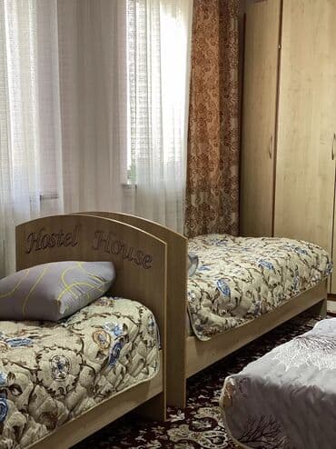 барачного типа дом: Хостел гостиница мейманкана Ош квартира гостевой дом комната койка — 3