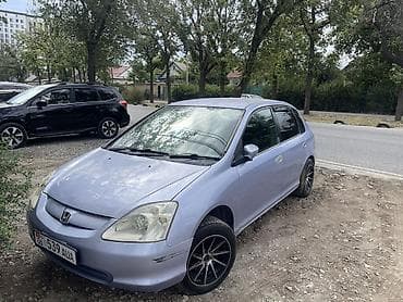 Продажа авто: Honda Civic: 2000 г., 1.5 л, Вариатор, Бензин, Хэтчбэк — 3