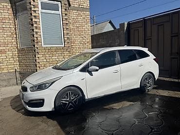 ручка форд фокус 1: Kia Ceed: 2017 г., 1.6 л, Типтроник — 3