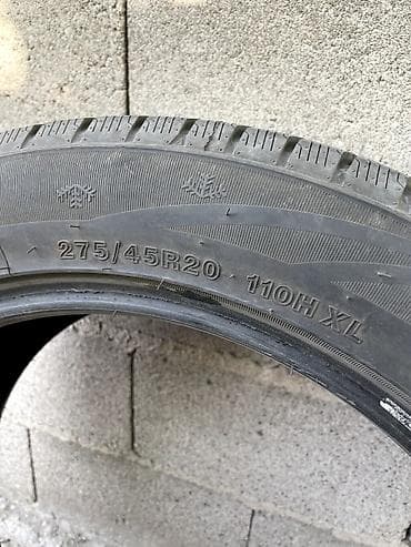 зимняя ризина: Зимние шины (комплект из 4 шт.)
- Размер: 275/45 R20
почти новые — 2