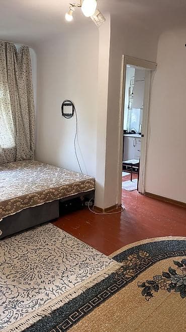 Батирлерди сатуу: 1 бөлмө, 33 м², Хрущевка, 3 кабат, Косметикалык ремонт — 5