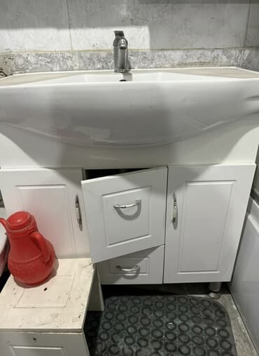 стенка из 5 шкафов: Душевая кабина Полукруглая — 1