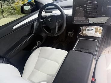 bwb e34: Tesla Model Y: 2023 г., 0.1 л, Автомат, Электромобиль, Кроссовер — 3