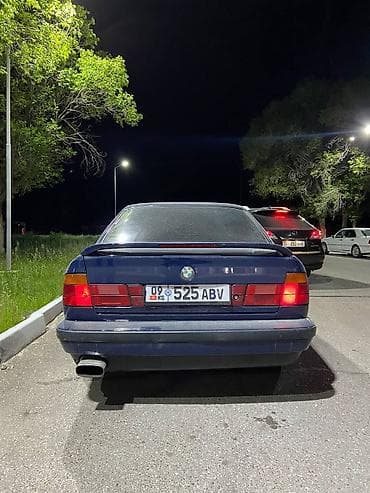 диска сатылат: BMW 5 series: 1992 г., 2 л, Кол менен иштөөчү, Бензин, Седан — 5