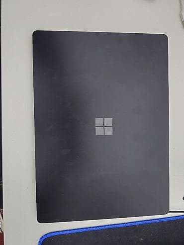 Ноутбуки Microsoft: Ноутбук Microsoft Surface Laptop (серия Surface) в черном цвете — 3