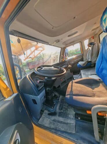 на железных номерах: Автокран, XCMG, 2021 г., от 30 м — 8