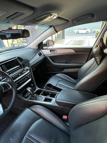 Hyundai Sonata: 2019 г., 2 л, Автомат, Бензин, Седан — 7