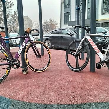 mersedes s: Шоссейный велосипед, Рама M (156 - 178 см), Б/у — 2