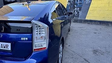 Toyota: Toyota Prius: 2011 г., 1.8 л, Робот, Гибрид, Хэтчбэк — 6