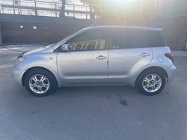 matiz 2008: Toyota ist: 2004 г., 1.3 л, Автомат, Бензин, Седан — 8