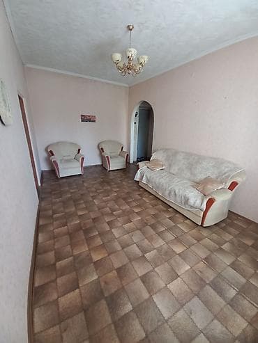 pro group: 2 комнаты, 49 м², Сталинка, 2 этаж, Косметический ремонт — 2