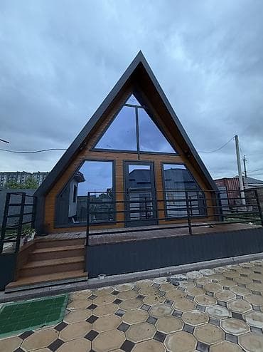 стол для парикмахера: Гостиница a-frame день ночь сутки в г Каракол ! Чисто и Уютно,свежий — 1