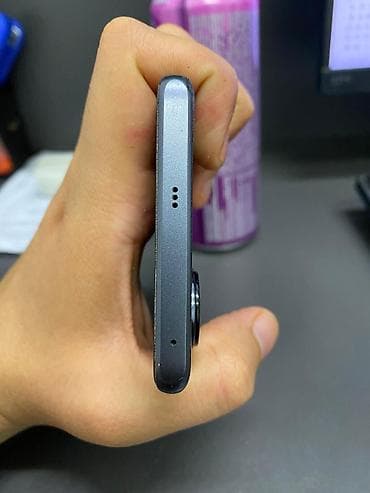 pro про: Realme 10 Pro Plus, Б/у, 128 ГБ, цвет - Черный, 2 SIM — 7