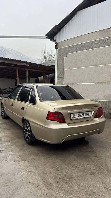 нексия 4: Chevrolet Nexia: 2010 г., 1.5 л, Седан — 6