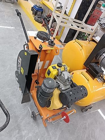 Дорожная резчиковая машина ROLF 500 Назначение: -