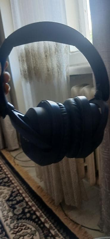 колонка с микрофоном большая: Беспроводные накладные наушники, JBL — 2