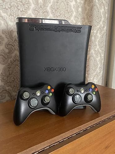 свитч лайт: - продаю Xbox 360 - прошивка фрибут в оболочке аврора - в комплекте — 1