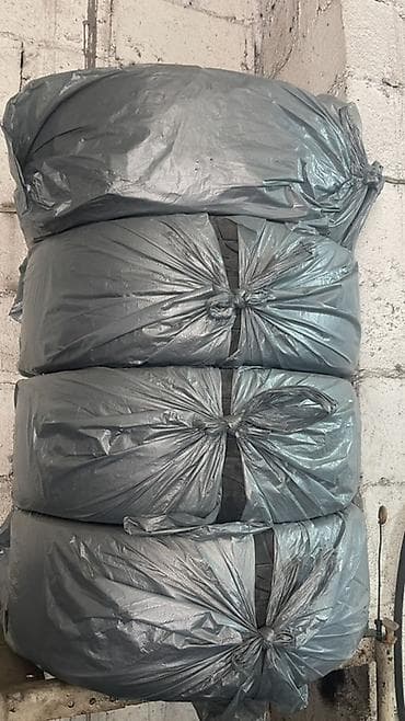 Колеса в сборе 215 / 45 / R 17, Лето, Б/у, Комплект, Литые, отверстий - 5 — 5