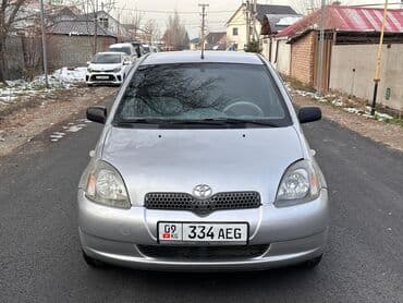 Toyota Yaris: 2000 г., Бензин, Хэтчбэк