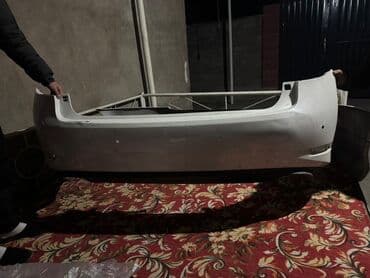 руль приора 2: Бампер Задний Toyota, Б/у — 1