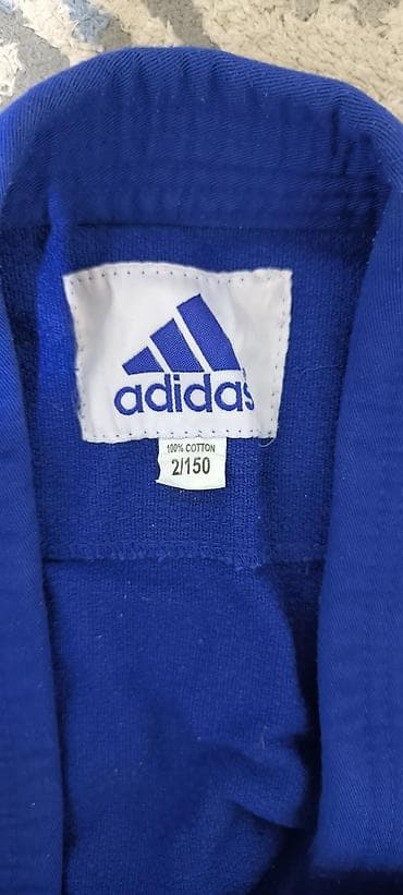 Рубашки: Кимоно для дзюдо. Комплектация: - куртка с плотным переплетением и — 3