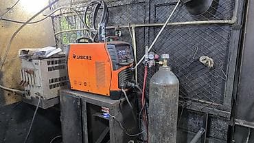 фазы: Сварочный полуавтомат NB 250 и NB 270 Максимальный рабочий ток: 250 — 6