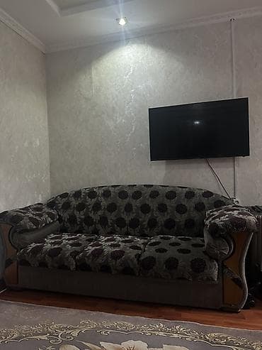 Комплект мягкой мебели: диван и кресло - Классическая модель с