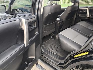 джипы внедорожники: Toyota 4Runner: 2019 г., 4 л, Автомат, Бензин, Внедорожник — 8