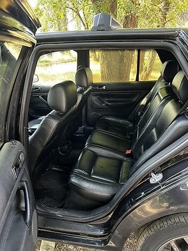 обменяю машину: Volkswagen Golf: 2003 г., 2 л, Автомат, Бензин, Хэтчбэк — 10