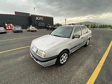forester sg9: Volkswagen Vento: 1993 г., 1.8 л, Механика, Седан — 8