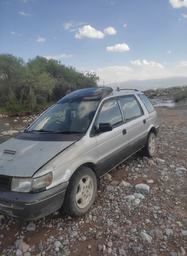 мисубиси шариот: Mitsubishi Chariot: 1996 г., 2 л, Автомат, Бензин, Универсал — 1