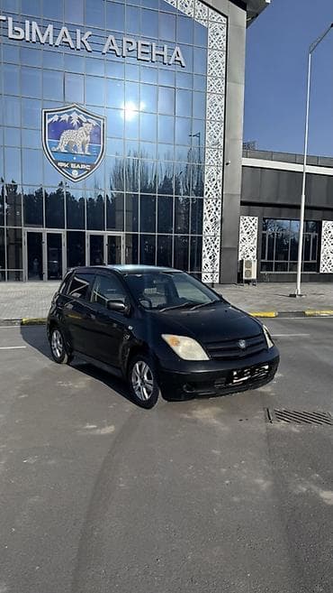 Toyota Ist: 2004 г., 1.5 л, Автомат, Бензин, Хэтчбэк