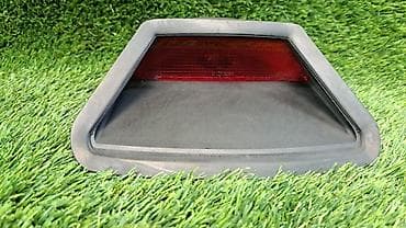 е38: Другой вид стоп-сигнала BMW 1998 г., Б/у, Оригинал — 1