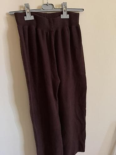 Вязаные брюки цвета тёмный шоколад. - Свободный прямой крой, мягкое at lalafo.kg Вязаные брюки цвета тёмный шоколад. - Свободный прямой крой, мягкое
