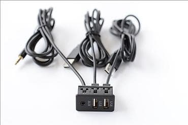 aux колонка: AUX,USB разъем для входа мультимедиа или зарядки и вывода на панель — 4