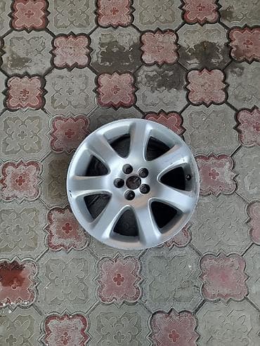 авенсис диски: Литые Диски R 16 Toyota, 1 шт, отверстий - 5, Б/у — 1
