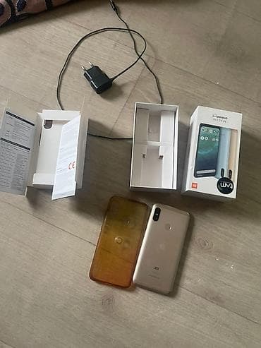 Xiaomi, Mi2A, Б/у, 32 ГБ, цвет - Желтый, eSIM, 2 SIM