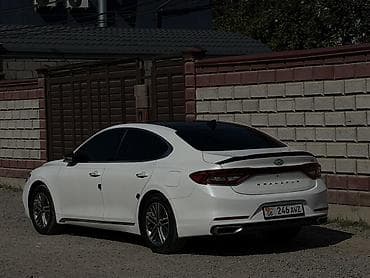 geely galaxy e5: Hyundai Grandeur: 2018 г., 3 л, Автомат, Газ, Седан — 1