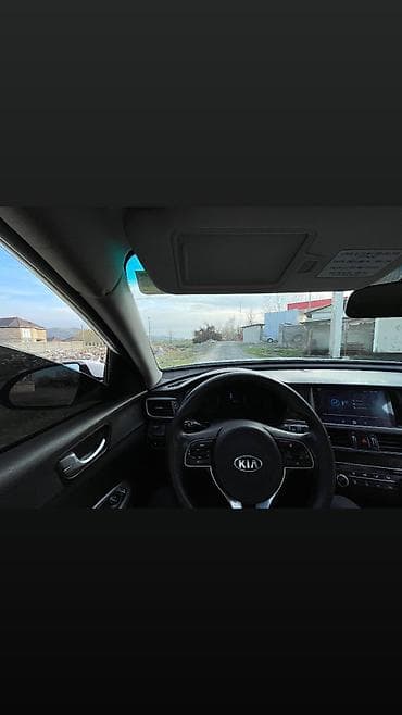 дама в канте: Kia K5: 2017 г., 2 л, Автомат, Газ, Седан — 5