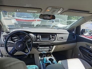 портер 2 салон: Kia Carnival: 2019 г., 2.2 л, Типтроник, Дизель, Минивэн — 8