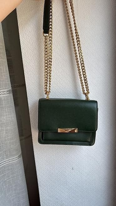 Личные вещи: Сумка Michael Kors, модель кросс-боди - Цвет: глубокий зеленый — 2