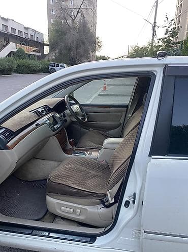 сотый: Toyota Brevis: 2001 г., 3 л, Автомат — 6