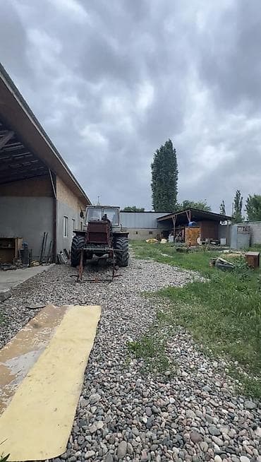 бакай ата ж м: 25 соток, Иштеп жаткан, Жарым-жартылай жабдуулары менен, Электр энергиясы — 2