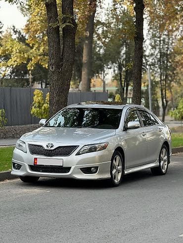 17: Toyota Camry: 2011 г., 3.5 л, Автомат, Бензин — 1