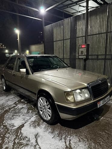 Mercedes-Benz W124: 1989 г., Седан — 6