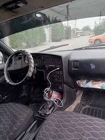 Volkswagen: Volkswagen Passat Variant: 1990 г., 1.8 л, Механика, Бензин, Универсал — 8