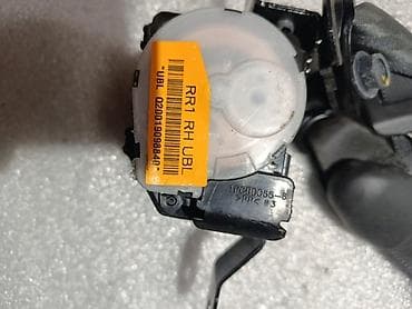 kia: Задний правый ремень безопасности в сборе. - Тип: инерционный ремень — 4